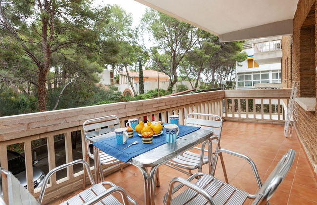 1 bedroom Apartment in Salou with swimming pool and garden - Photo 17