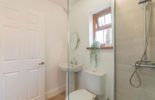 The SPACE Large House In Afan Forest Bike Park By STAE-Homes - Photo 26