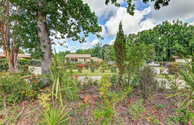 Serene Chalet in Hourtin Near Lake - Foto 73