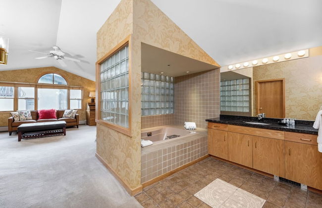 Christiania Condos - CoralTree Residence Collection - Photo 70