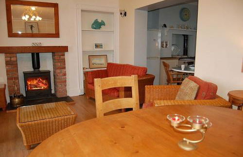 Dolphin Beach House In Tywyn - Photo 12