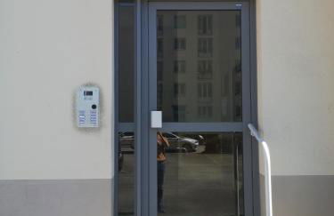 Terrasse, vue sur jardin arboré et place de parking - Foto 11