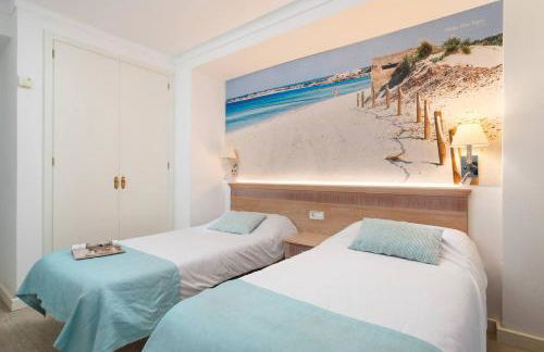 Apartamentos Playa Marina - Foto 44