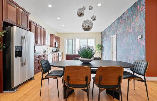 Luxe Retreat! Bar|Rooftop DT Views|Hot Tub|Arcade - Foto 16