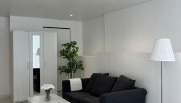 T3 avec jardin et piscine privée - Photo 2