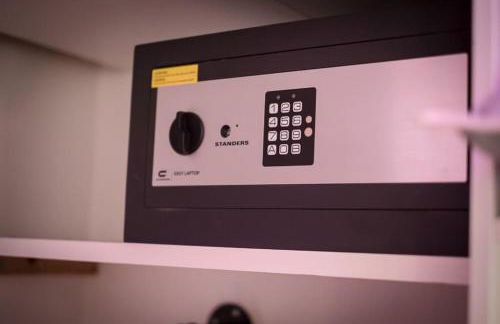 room five - parking, balnéothérapie, place nationale, un havre de paix - Foto 50