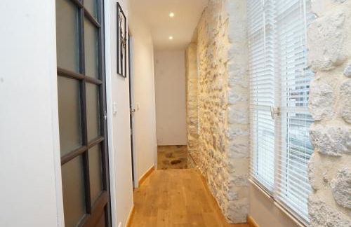 EXIGEHOME - Ici habita Voltaire-Maison en plein centre-ville - Foto 28