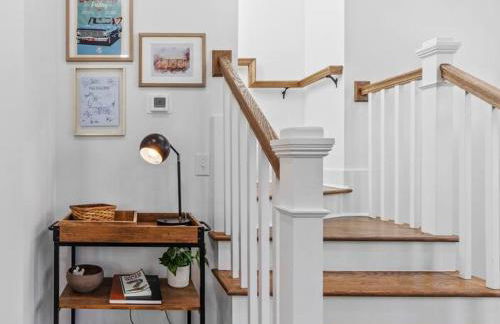 New•Downtown• OneTreeHill Bridge - Foto 5