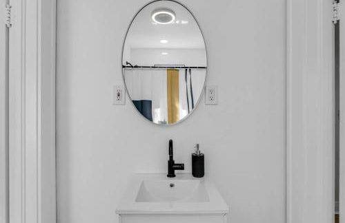 Suite Spot Bungalow near Downtown - Foto 19