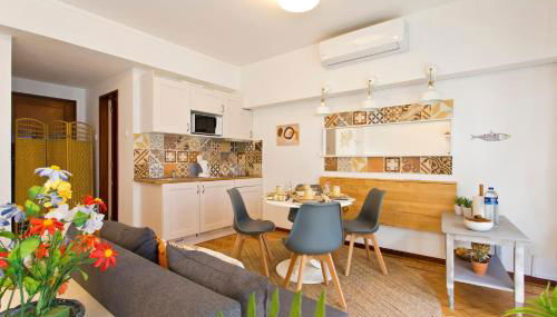 Mrtir1 · Bright Apartment Downtown Porto - Photo 2