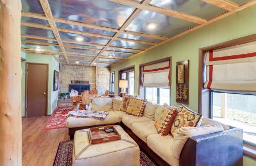 Spacious Cabin with Private Dock on White River! - Foto 17