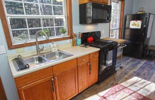 Dream Stratton Forest Cabin with Hot Tub and Fast WiFi - Foto 47