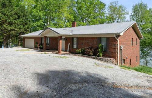 Lake Barkley Retreat - Newly Renovated - 5 BR - Foto 65