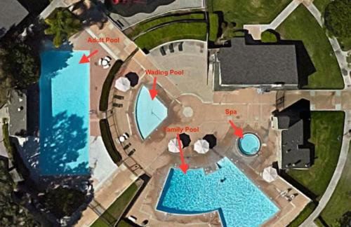 MAGICAL Xcape, POOLS-SPA, WALK 2 DISNEY, CENTRAL AC-HEAT, FULLY EQUIPPED, 2 FREE PARKING SPACES, OWNER MGMT - Foto 29