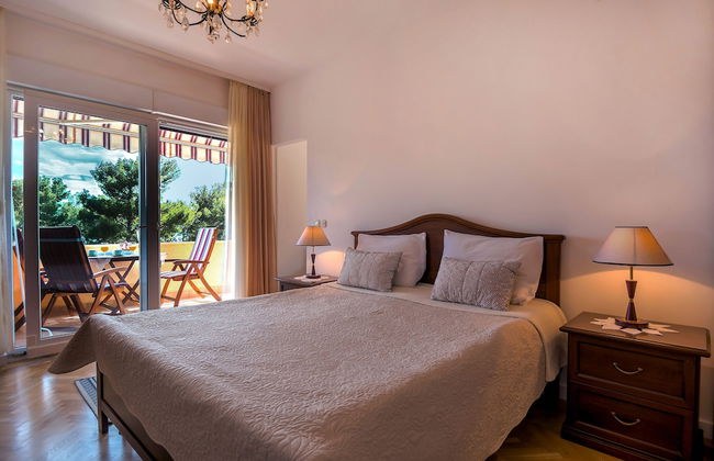 Apartments Emi - Photo 9