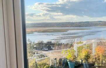 Rockley Park, Poole, Stunning Sea View, Close to Beach - Photo 23