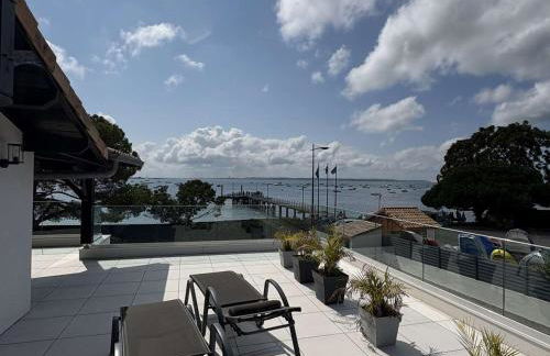 Villa 12 pers avec piscine chauffée et vue exceptionnelle, première ligne Bassin d'Arcachon - FR-1-736-32 - Foto 23