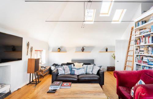 Unique Chiswick Penthouse with Roof Terrace - Foto 27