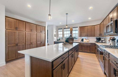 Modern Retreat for Groups with Majestic Views - Foto 27