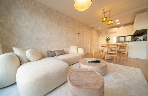 Malaga Sunset View Apartment - Photo 9