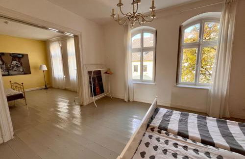 Beautiful apartment in a historic villa - Photo 8