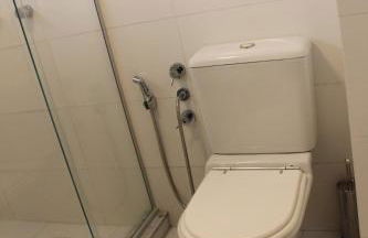 Apto com lareira, ar quente frio a 800m do centro - Foto 2