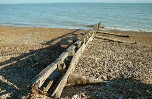 Beautiful 4 Bed Beach House - Foto 32