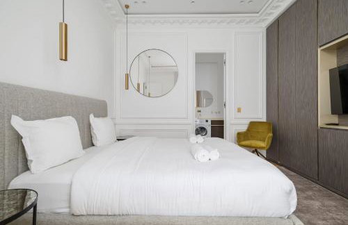 My Paris Apartments - Marbeuf - Photo 18