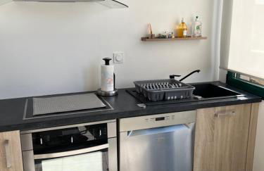 Maison centre-ville avec extérieurs - Photo 11