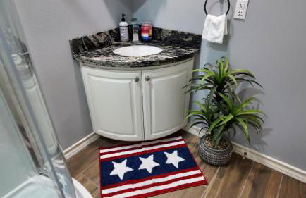 Spacious 4BR 3Baths Near Airport and La Plaza Mall - Foto 16