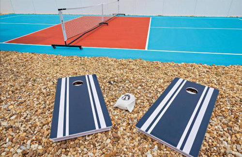 Poolside Paradise: Game room, Pickle ball & Pool - Foto 51