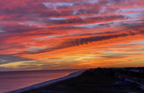 Pensacola Beach Gulf-Front 2BR Condo with Pool & Hot Tub - Photo 43