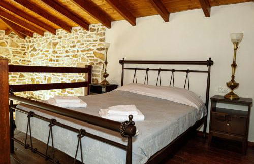 Annousa's House & Studios - Photo 27