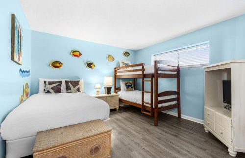 East-End PCB Condo with Gulf Views & Beach Access - Foto 17