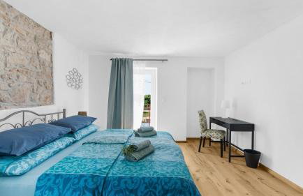 Villa Saini with Sea View - Photo 14