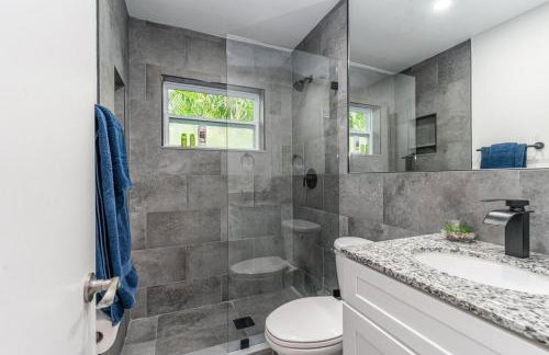 New Apt 2 Bed 2 Bath with Amazing PATIO - Foto 8