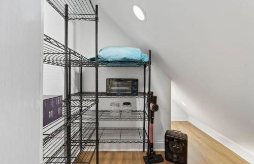 Cozy 1BR Retreat Sleeps 2 Near Downtown & NC State - Foto 23