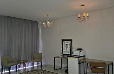 Flat 01 - Zona Sul Prox UMC, Shopping e Pátio Vinhedos - Foto 18