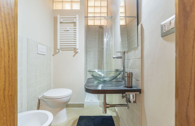 Villa Borghese Roomy Flat - Photo 25