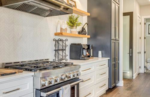 Lakefront Gem Dock and Hot Tub in Jacksboro - Foto 6