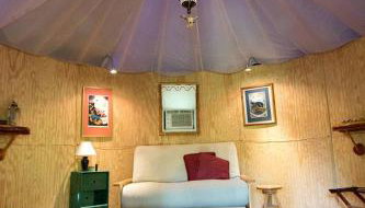 Enchanting Yurt Rental for a Romantic Getaway in North Carolina - Foto 2