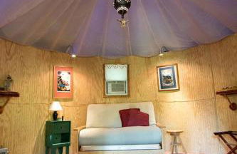 Enchanting Yurt Rental for a Romantic Getaway in North Carolina - Photo 2