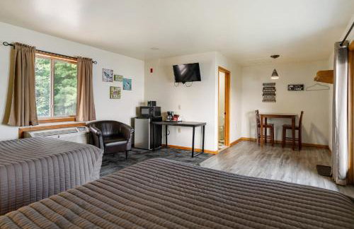 Lakeside Double Queen Suite Upper-Level Retreat - Foto 19