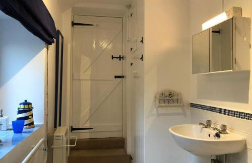 Cozy Cottage Retreat near Historic York - Photo 14