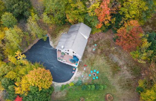 Hot Tub and Private Beach Access! North Conway Home - Foto 36