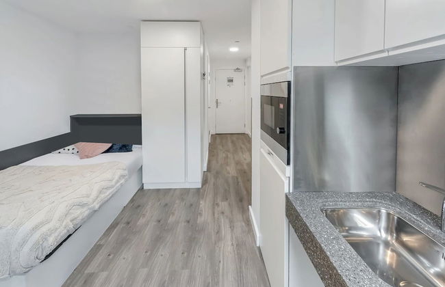 For Students Only Chapter White City in London - Photo 12