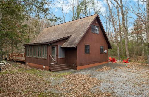 Loft Wood Stove Fire Pit Grill & Deck on Creek - Foto 40