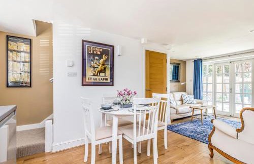 Charming Cottage with Garden - Pass the Keys - Foto 15