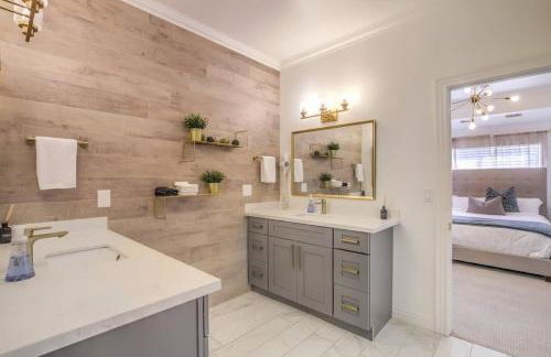 Golf Course Villa w Pool Spa Near the Strip - Foto 21