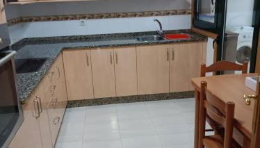 apartamento de dos habitaciones en Quiroga - Foto 5